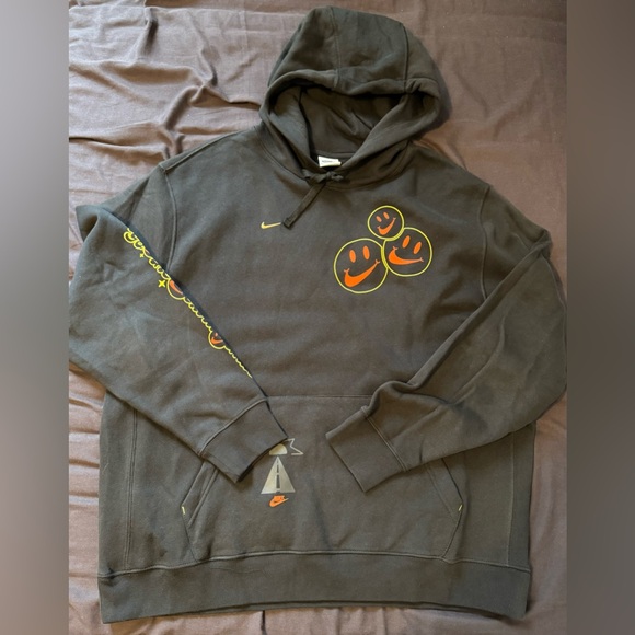 Nike Dri-Fit Black Hoodie - Picture 1 of 3